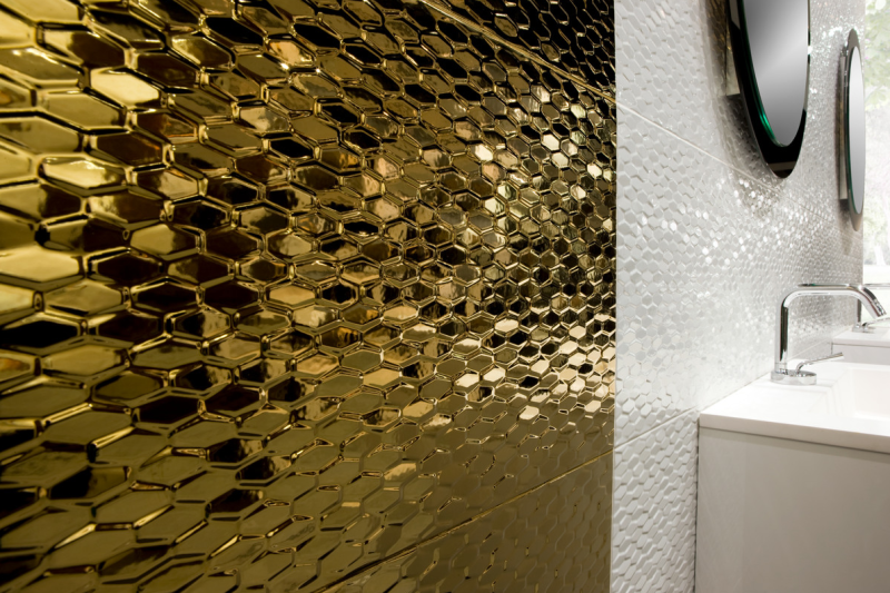 faience 30x90 couleur or à Pelissane