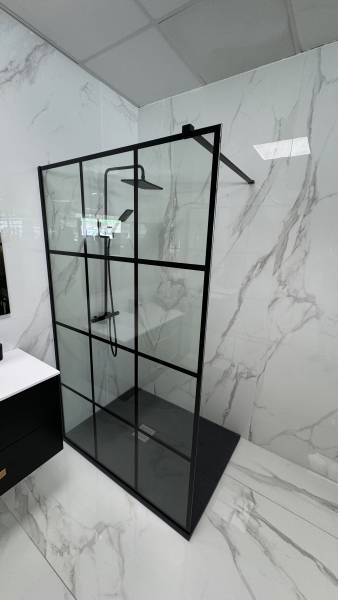 Parois de douche OTTOFOND dans votre magasin de carrelage DESIGN AND DECO ST MITRE !!!
