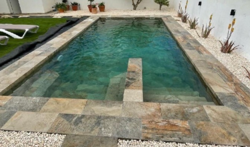 PISCINE BALI 30X60 A MARTIGUES