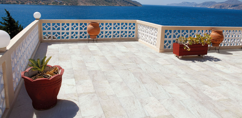 CARRELAGE NATURELLE EN GRES CERAME A MARIGNANE